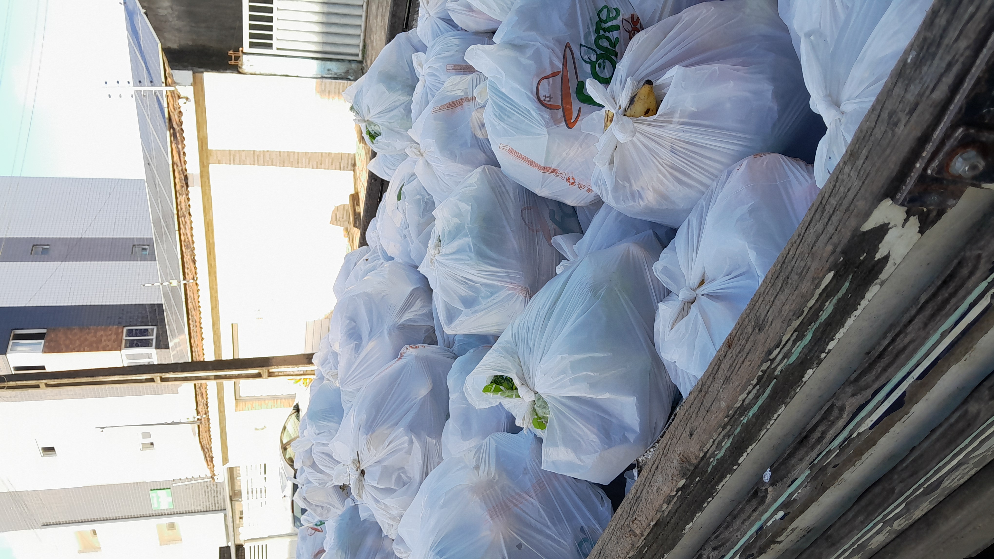 ABCDE beneficia mais de 300 famílias com doação de alimentos na Comunidade Trindade
